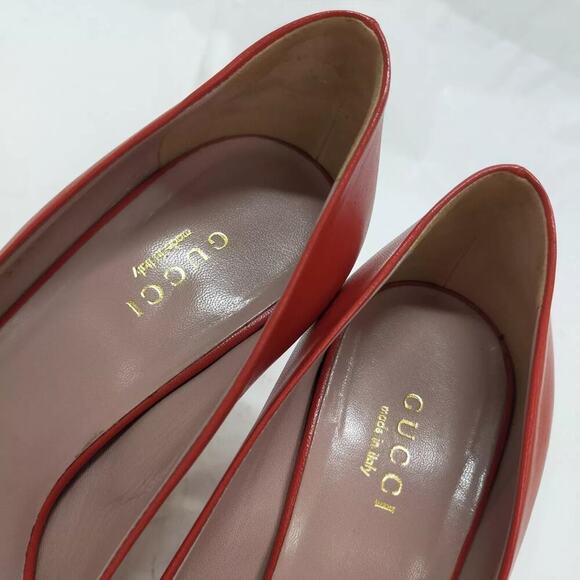 Authentic Gucci Red Leather Horsebit Heels – Size 36 (EU) / 6 (US) - Picture 6 of 7